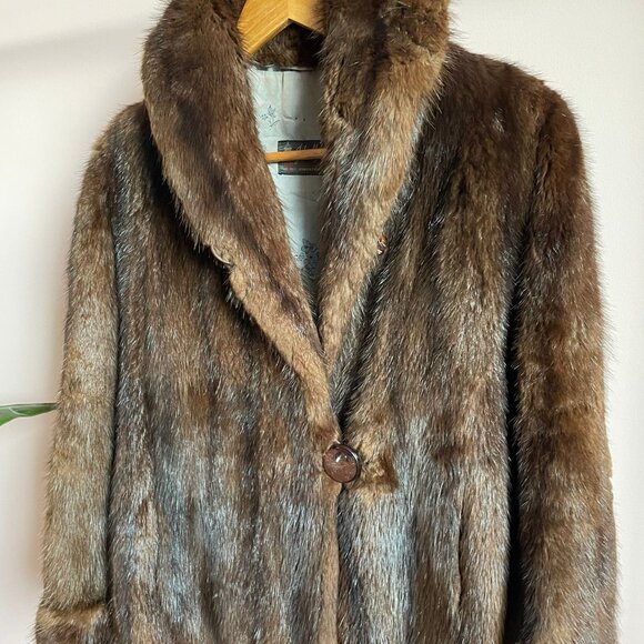 John McKay Ltd. Original Vintage Fur Coat from 1900's - Picture 1 of 5